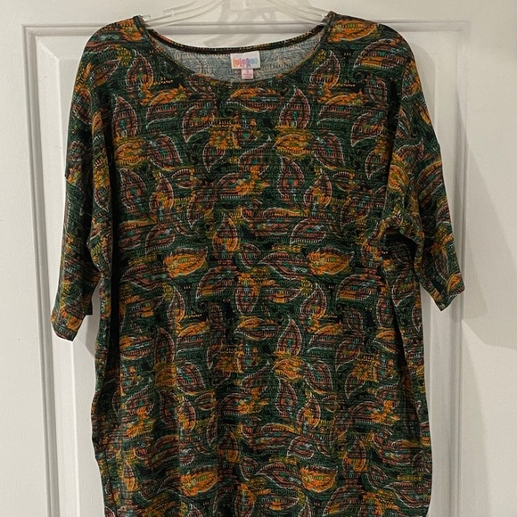 LulaRoe Irma style 💕 - Picture 4 of 4